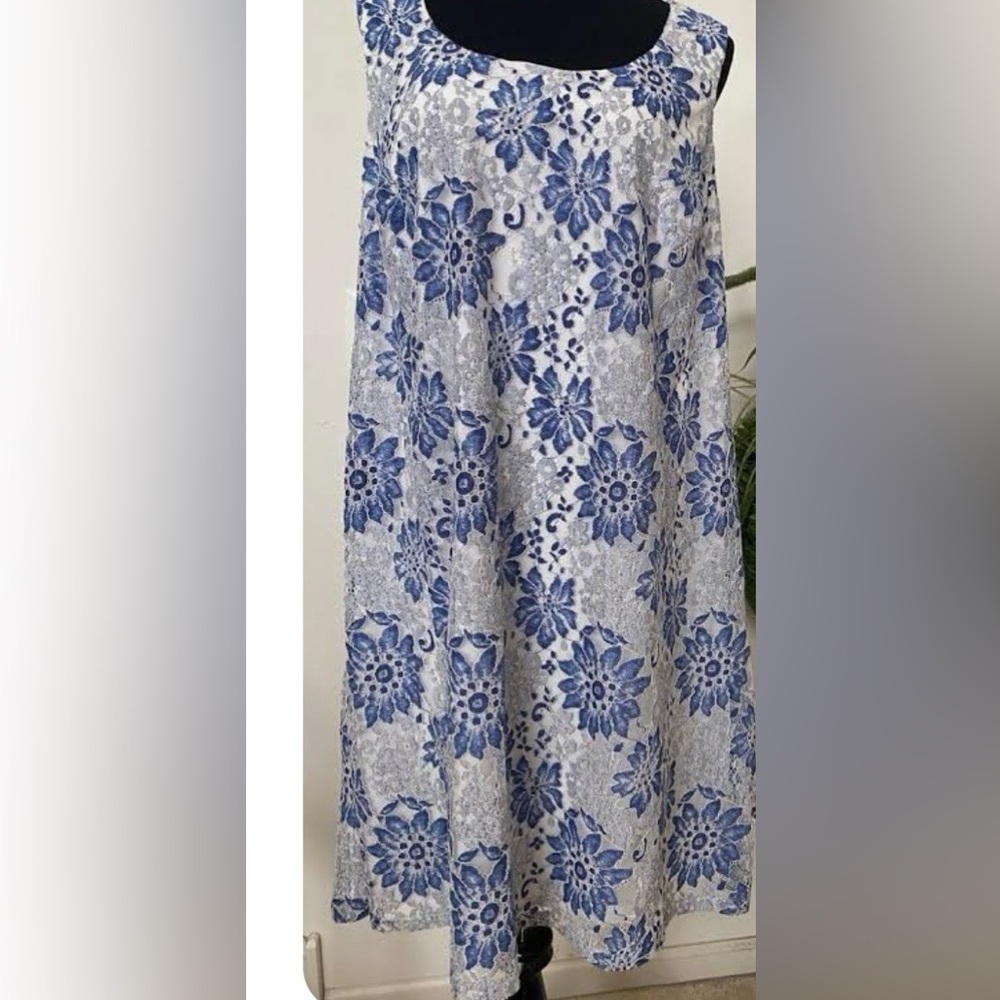 Rose&Ali women’s size 20W blu and white Lace sleeveless floral  shift dress